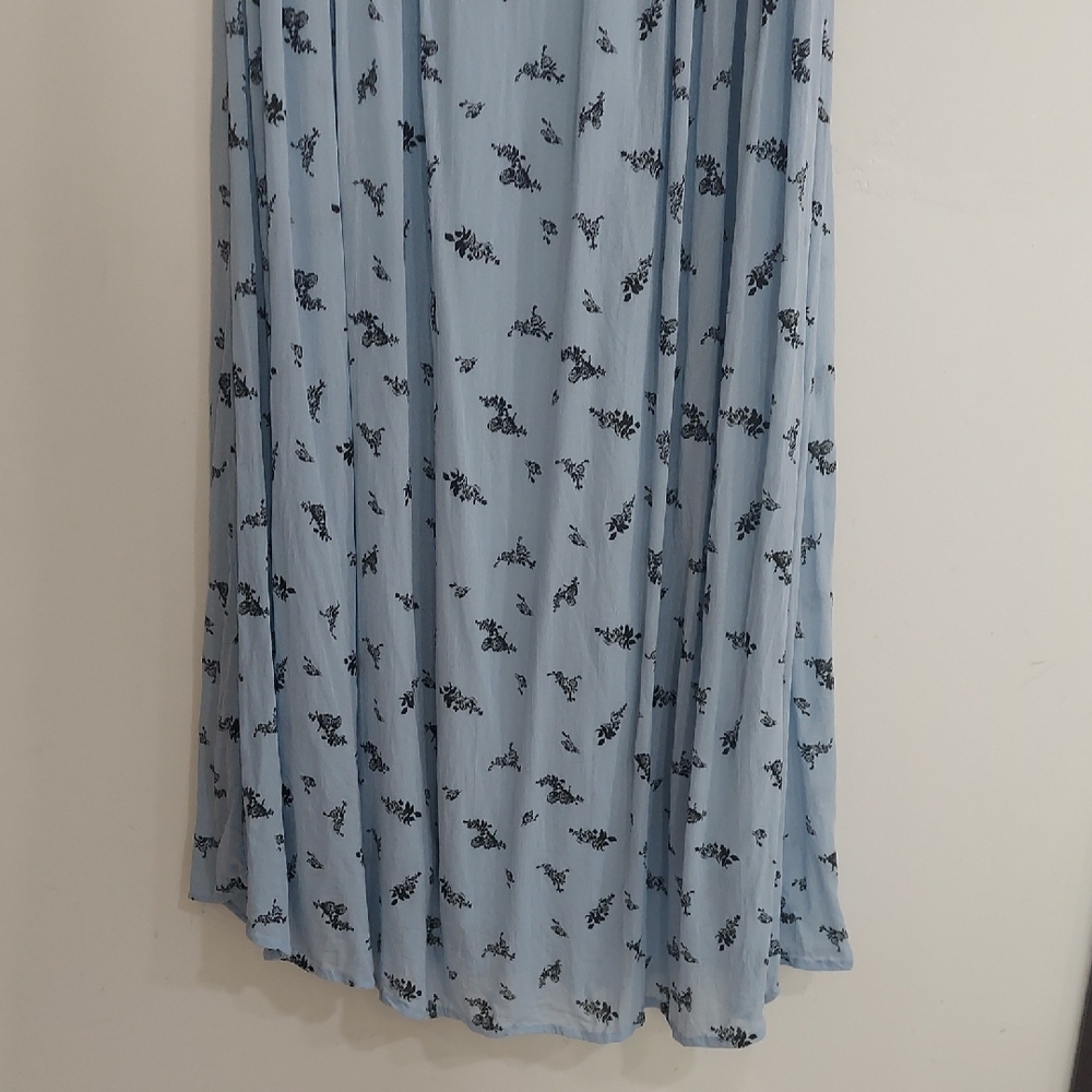Ganni Light Blue Dress with Black Floral Pattern - Picture 4 of 15